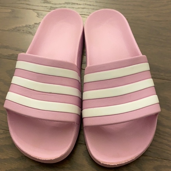 Adidas slides - Picture 2 of 3